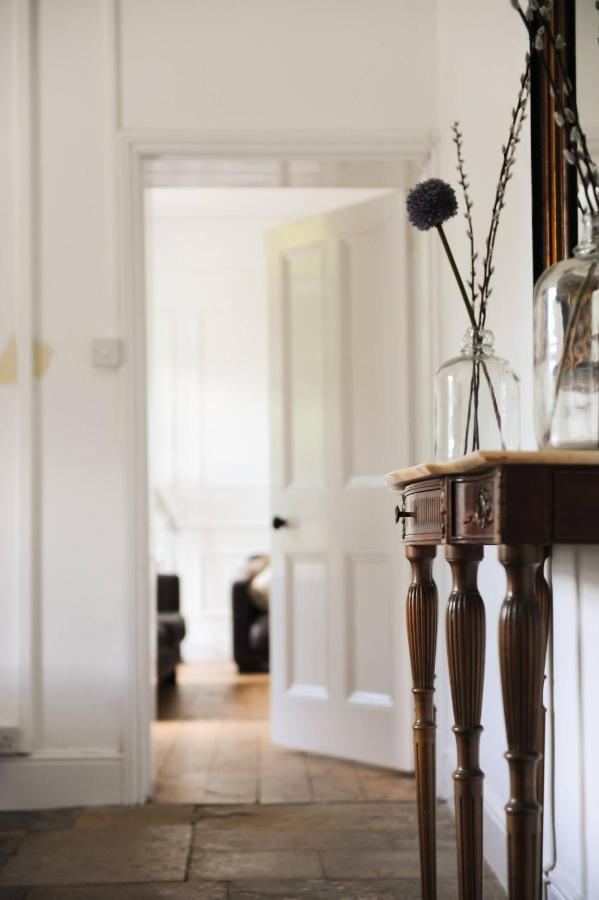 Manor House Moreton - Entire Holiday Home ドーチェスター エクステリア 写真